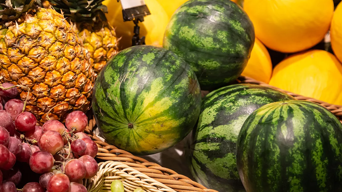 Awareness campaign “Harvest Season” was launched by the Ministry to promote locally produced fruits and support Saudi farmers