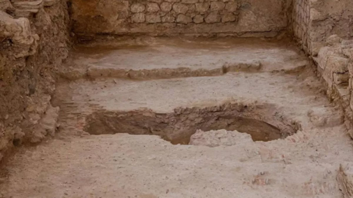 Jeddah Historic District Program announced the discovery of 1200 years old architectural patterns of the Othman bin Affan Mosque 