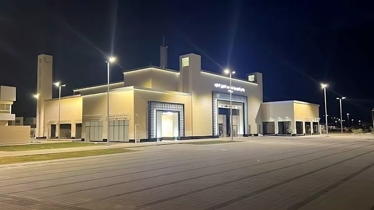 Newly opened Al-Jawhara bint Abdulaziz Al-Dawood Mosque is the largest smart mosques in Saudi