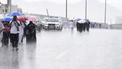 NCM announced weather warning level in the Makkah city, Jeddah and five other governorates in the Makkah region on red alert