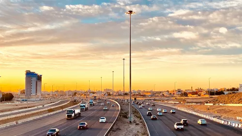 Saudi interior ministry announced a new scheme allowing motorist to reduce their outstanding fines by 50 percent