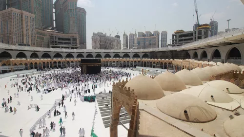 Several conditions have been set to offer Iftar services for fasting people in the Prophet's Mosque 