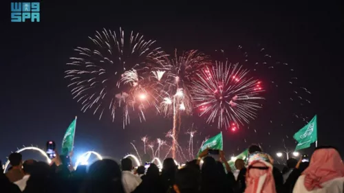 93rd Saudi National Day Fireworks dazzled millions of citizens and residents in various regions of Saudi on Saturday evening