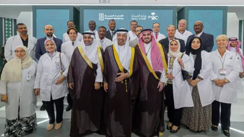 “Saudi green card” granted to 2,645 healthcare workers from 56 countries