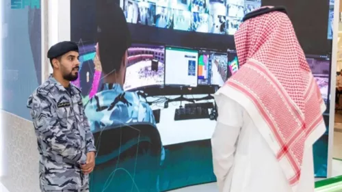 Saudi Ministry organizes a mobile exhibition titled “No Hajj without a permit’ to enhance awareness about safe and secure Hajj practices